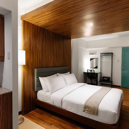 H Hotels - Metro North Uno Кесон-Сіті Екстер'єр фото