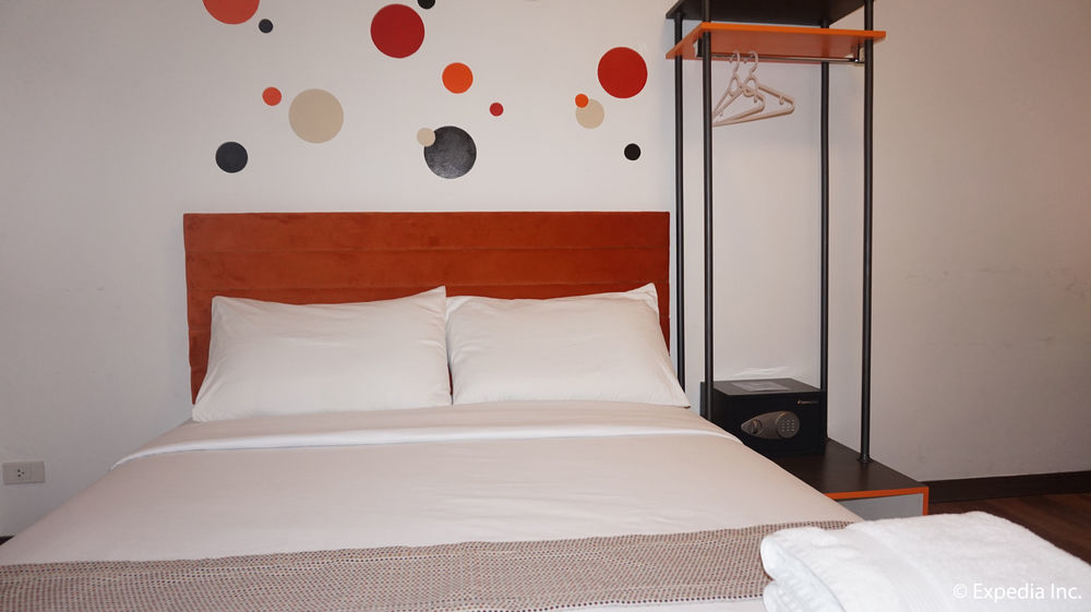 H Hotels - Metro North Uno Кесон-Сіті Екстер'єр фото