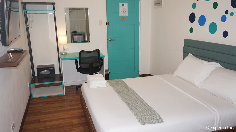H Hotels - Metro North Uno Кесон-Сіті Екстер'єр фото