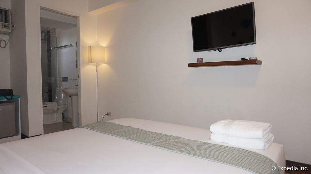 H Hotels - Metro North Uno Кесон-Сіті Екстер'єр фото