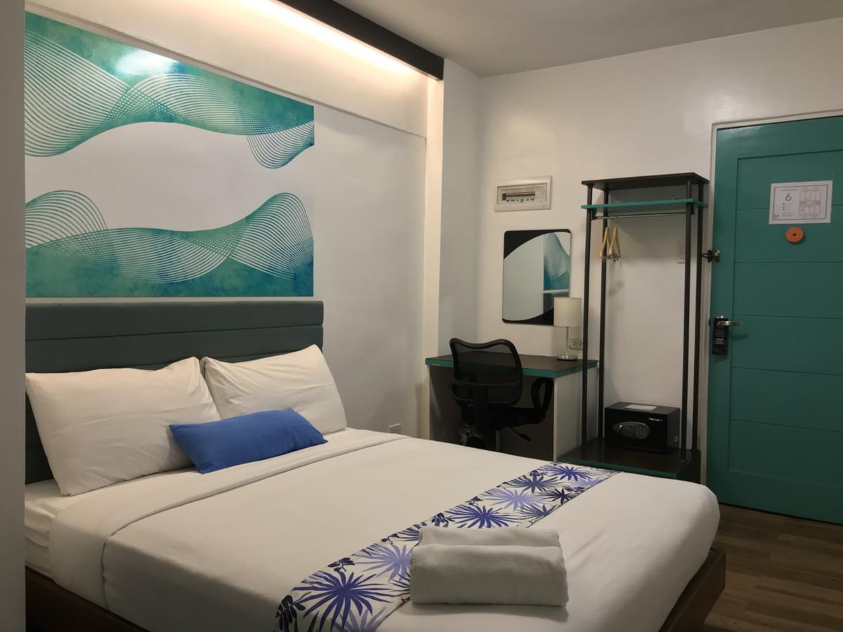 H Hotels - Metro North Uno Кесон-Сіті Екстер'єр фото